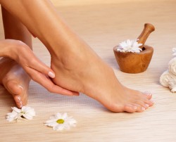 Classic Plus Pedicure